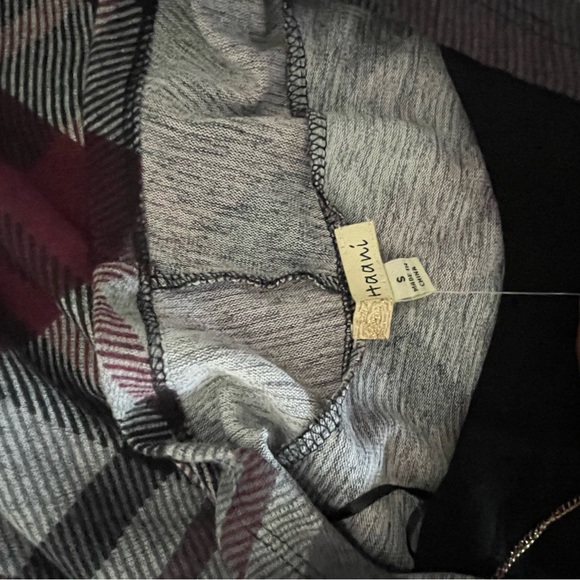 Black and Red Multicolor Mini Dress with Tassel Necklace and Built-in Cardigan - Picture 10 of 11